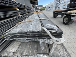 Ca. 45x Douglas Zweeds Rabat zwart gecoat , 12/24x195mm, lengte 500cm